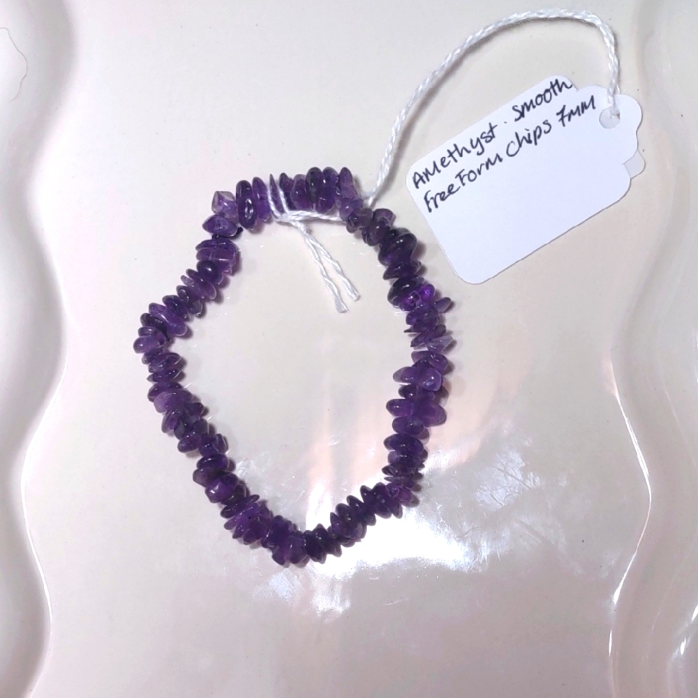 7MM AMETHYST SMOOTH FREEFORM CHIPS HANDCRAFTED COLOR PURPLE